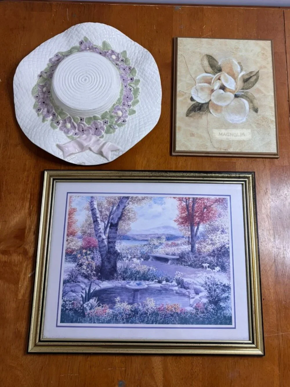VTG Cottagecore Wall Decor Set Garden Print Ceramic Bonnet Magnolia Plaque